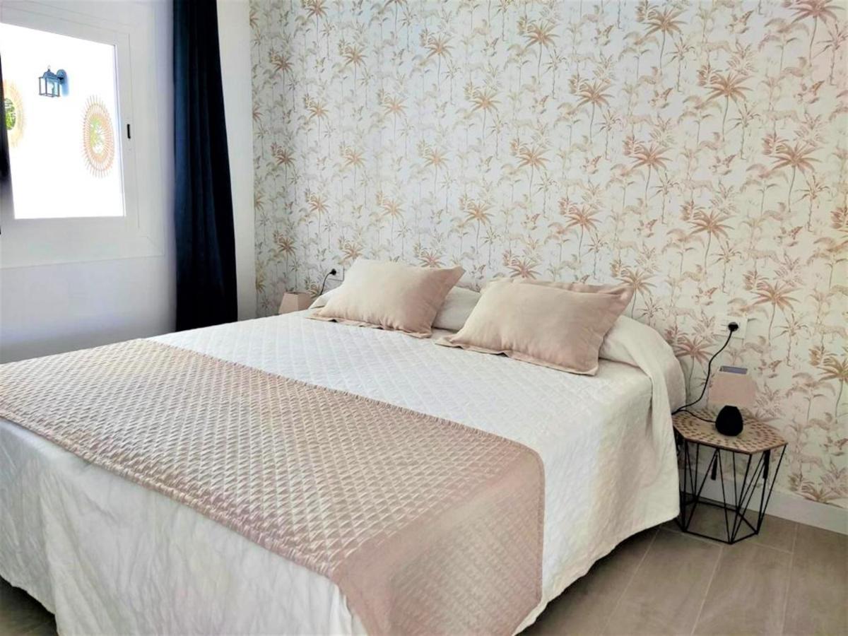 Апартаменты Gold Sand, Huge Terrace, Fast Wi-Fi, Sat Tv Сан Мигель Экстерьер фото